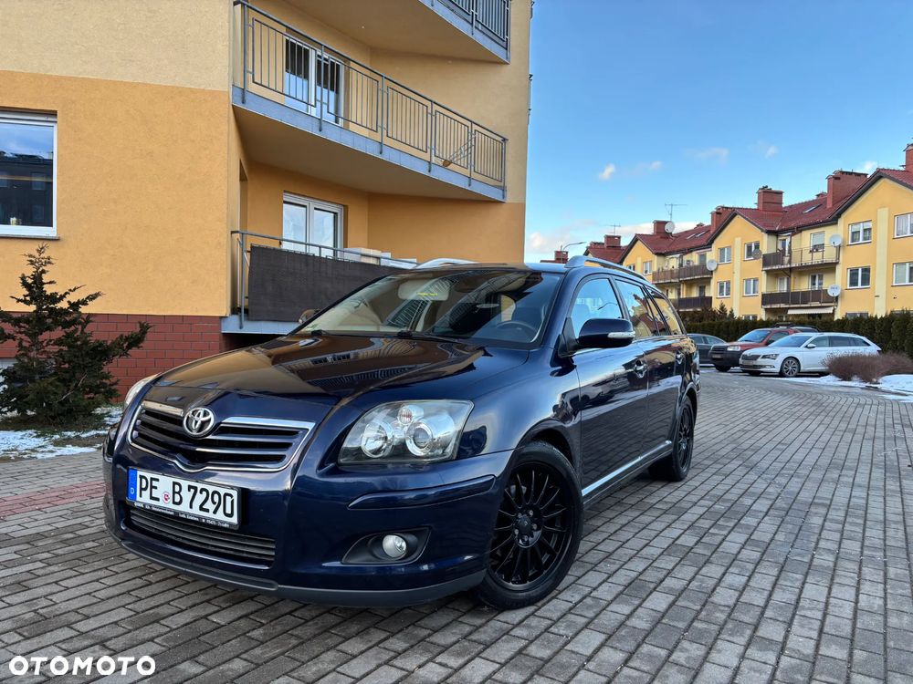 Toyota Avensis 1.8 VVT-i Executive - 1