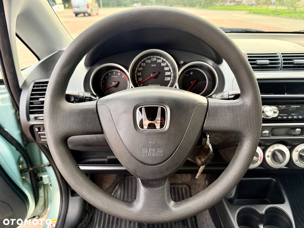 Honda Jazz 1.4 Style - 24