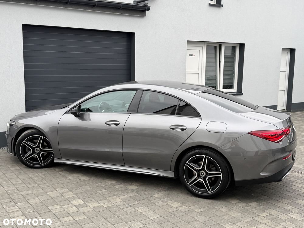 Mercedes-Benz CLA 200 d AMG Line 8G-DCT - 32