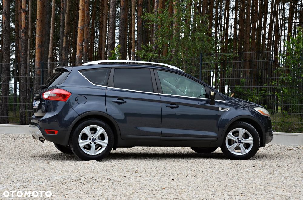 Ford Kuga 2.5 4x4 Trend - 25