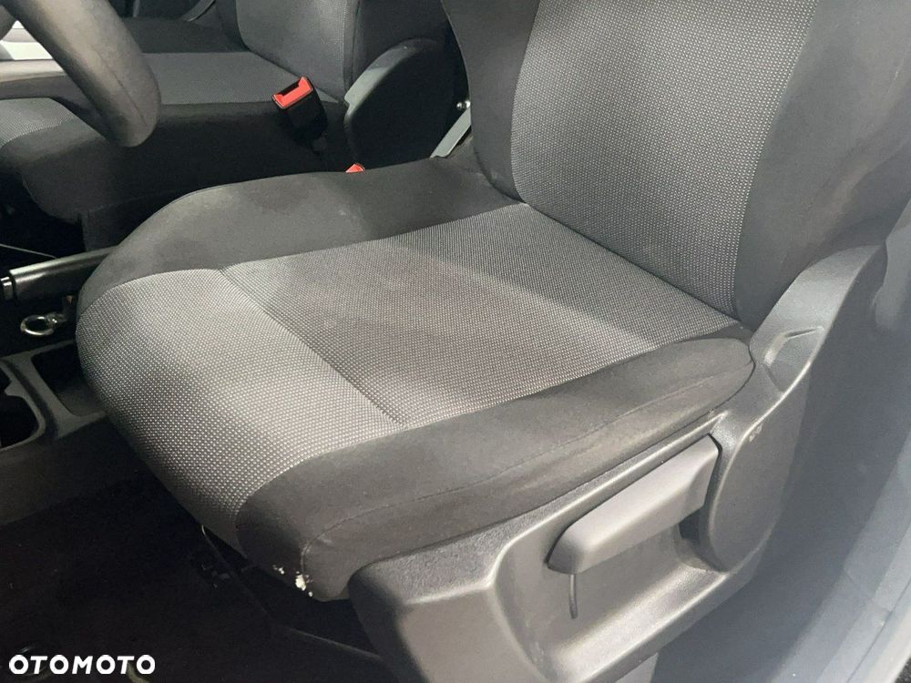 Toyota Proace City - 17