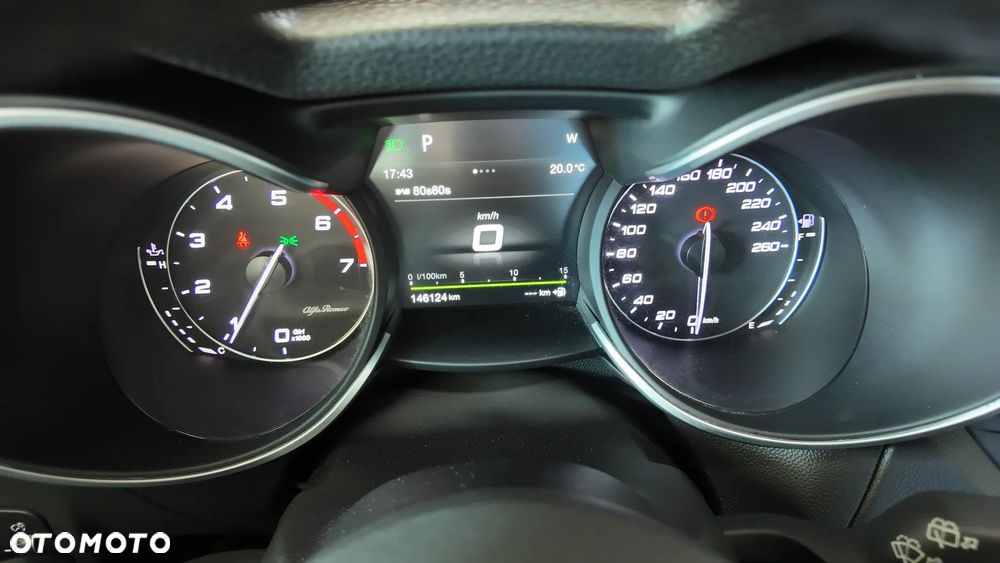 Alfa Romeo Stelvio 2.0 Turbo 16V AT8-Q4 Sprint - 26