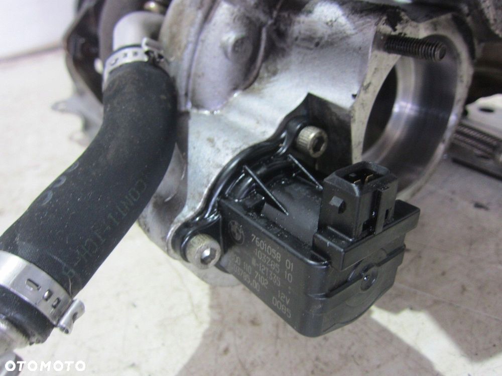 BMW X4 F26 N55 3.0 TURBOSPRĘŻARKA TURBINA 7583909 - 7