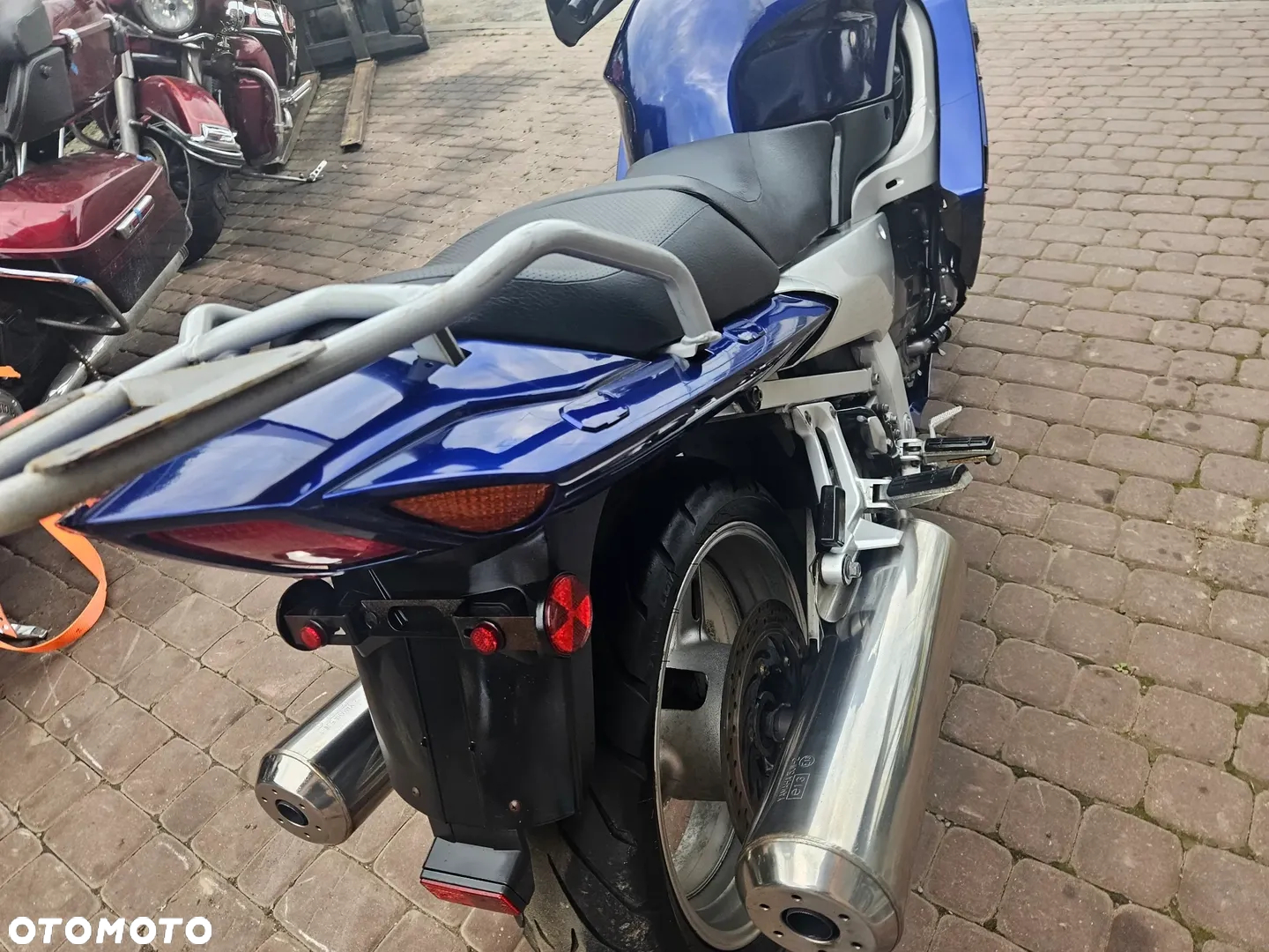 Yamaha FJR - 24