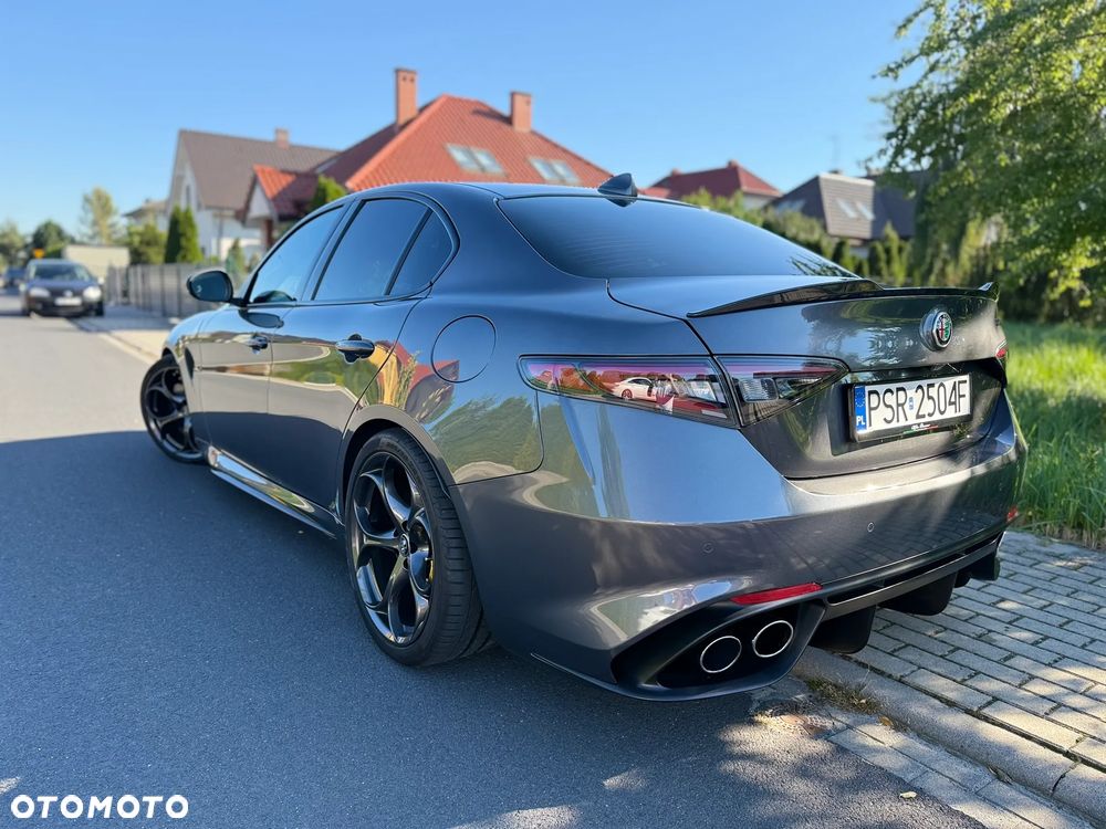 Alfa Romeo Giulia 2.9 Bi Turbo V6 Quadrifoglio - 20