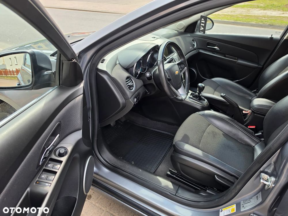 Chevrolet Cruze 2.0 LTZ - 8