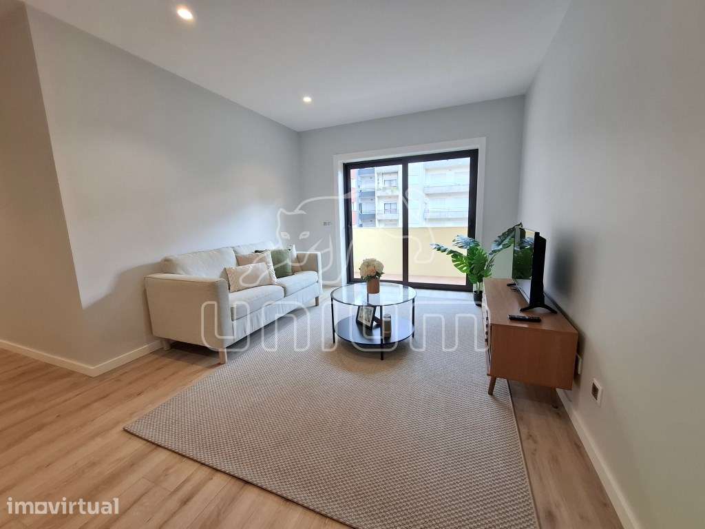 Apartamento T1 na praia da Amorosa - Grande imagem: 4/14