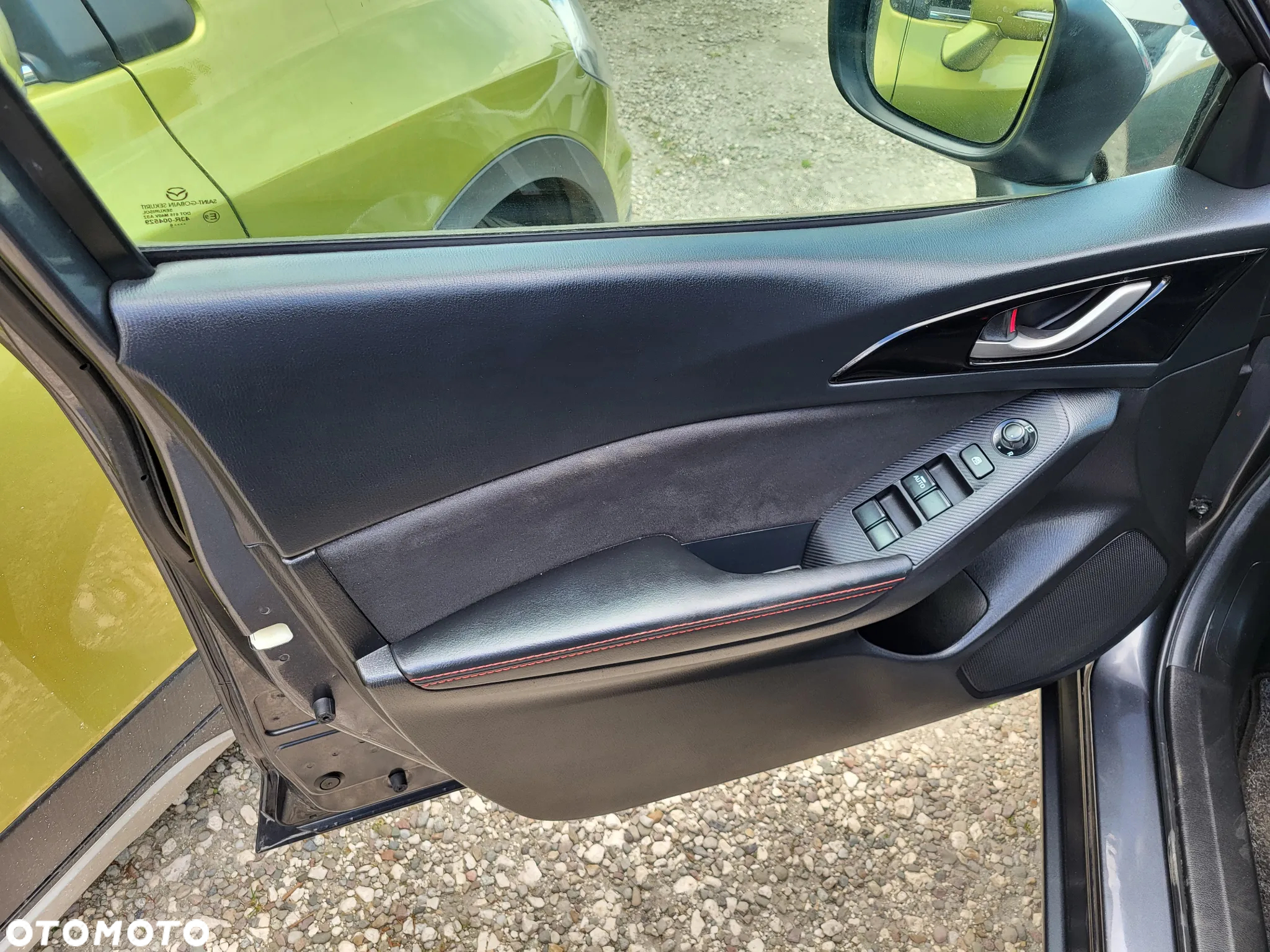 Mazda 3 SKYACTIV-G 120 Center-Line - 13