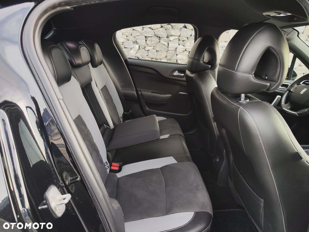 DS Automobiles DS 4 - 8