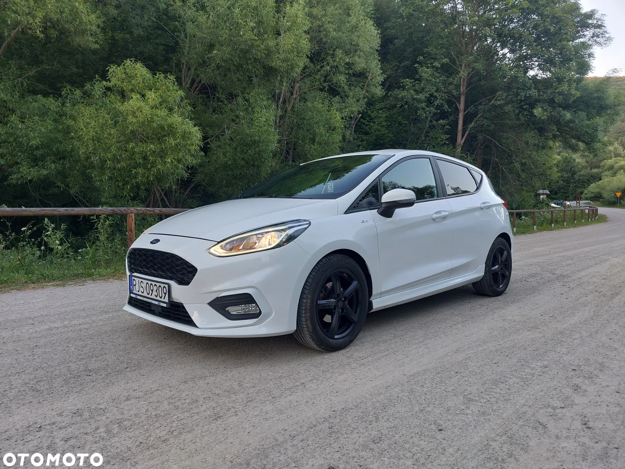 Ford Fiesta 1.0 EcoBoost ST-Line - 3