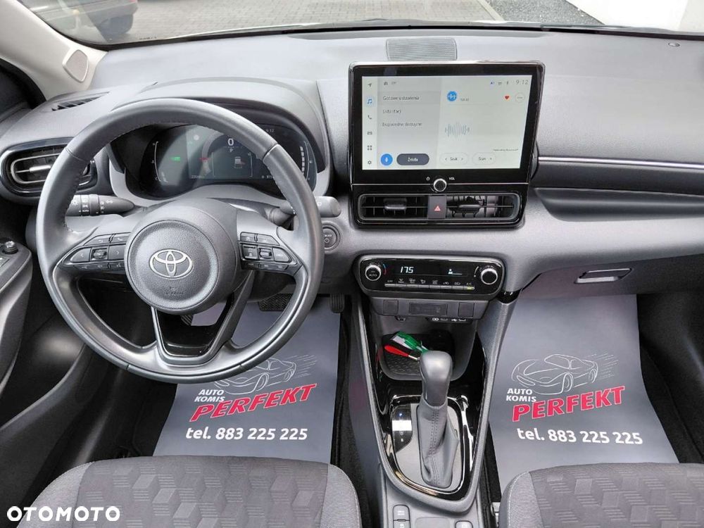 Toyota Yaris - 17