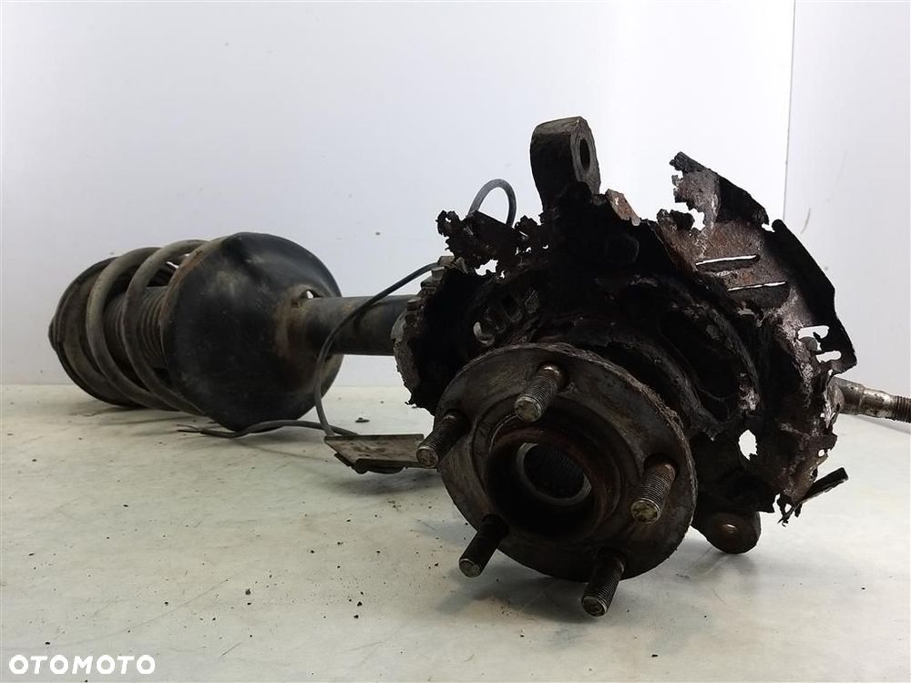 Mcpherson AMORTYZATOR przód lewy ZWROTNICA SUBARU FORESTER I 97-02 2.5 B - 2