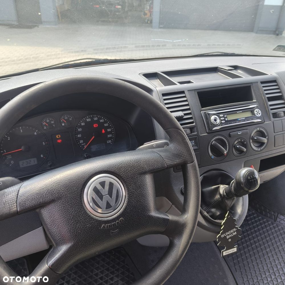 Volkswagen Transporter T5 - 12