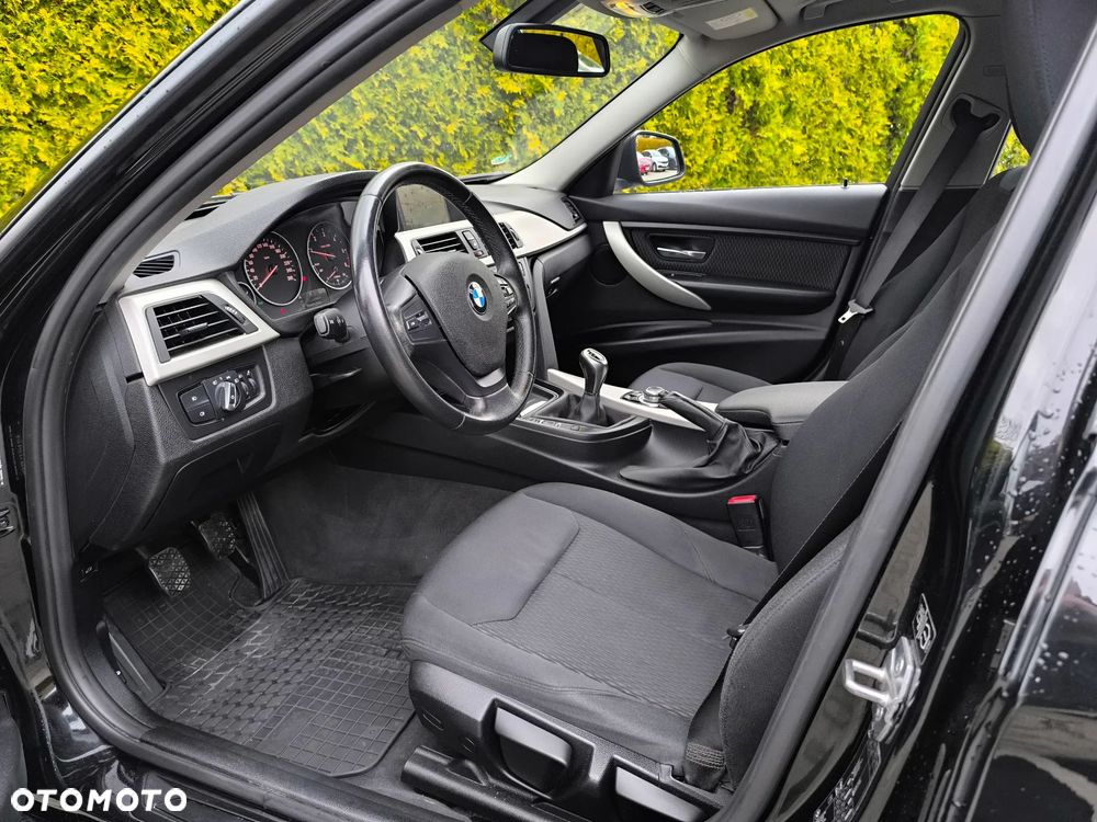 BMW Seria 3 316d - 8