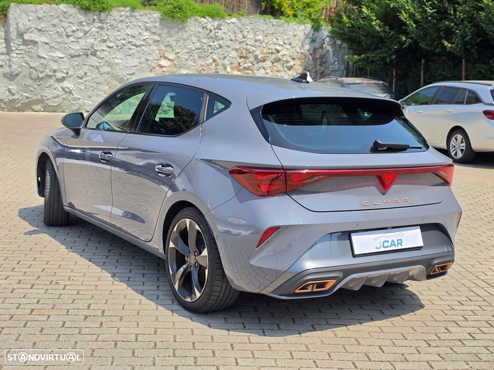 Cupra Leon 1.5 e-Hybrid DSG - 3