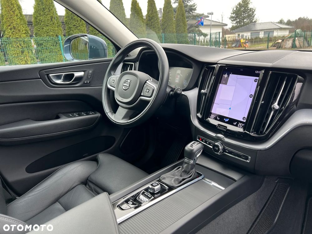 Volvo XC 60 D4 Geartronic Momentum Pro - 35