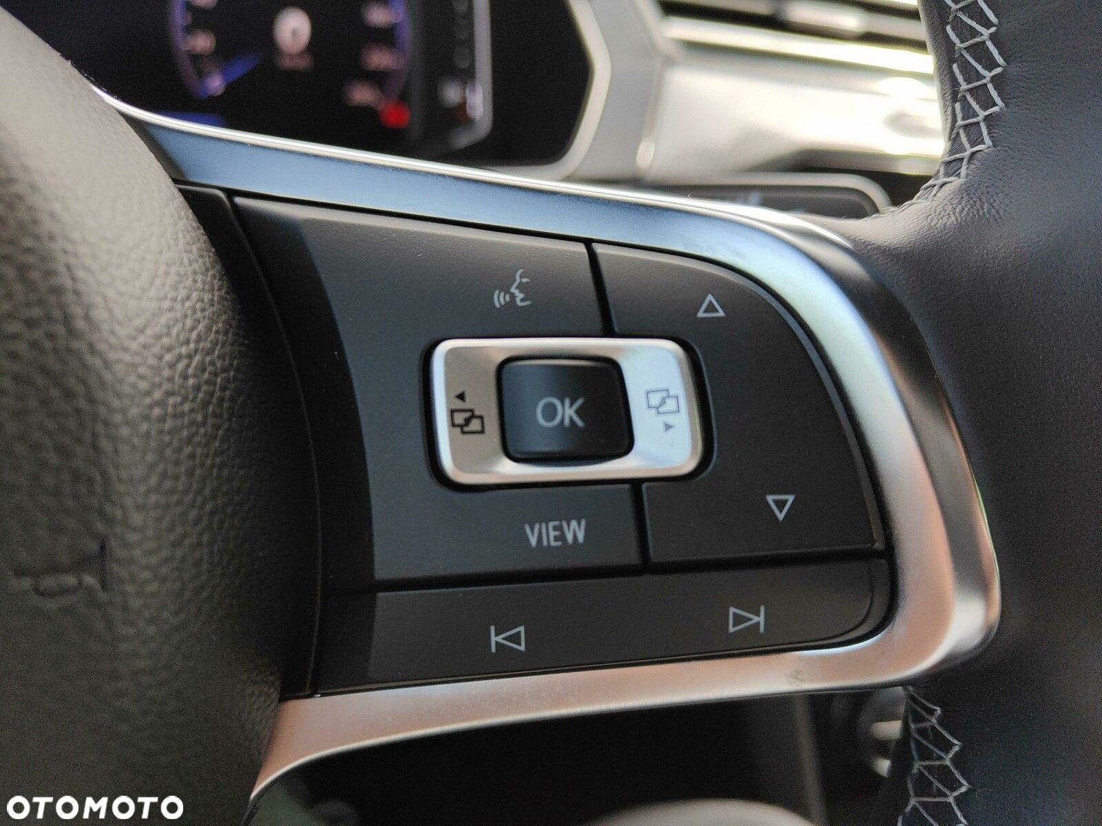 Volkswagen Arteon 2.0 TSI R-Line DSG - 23