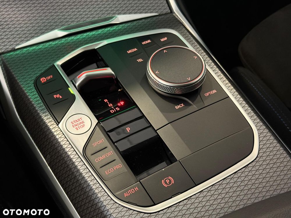 BMW Seria 3 320d mHEV M Sport - 15