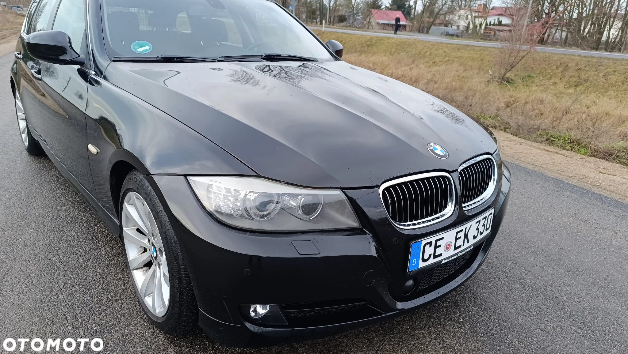 BMW Seria 3 330d DPF Touring Edition Sport - 11