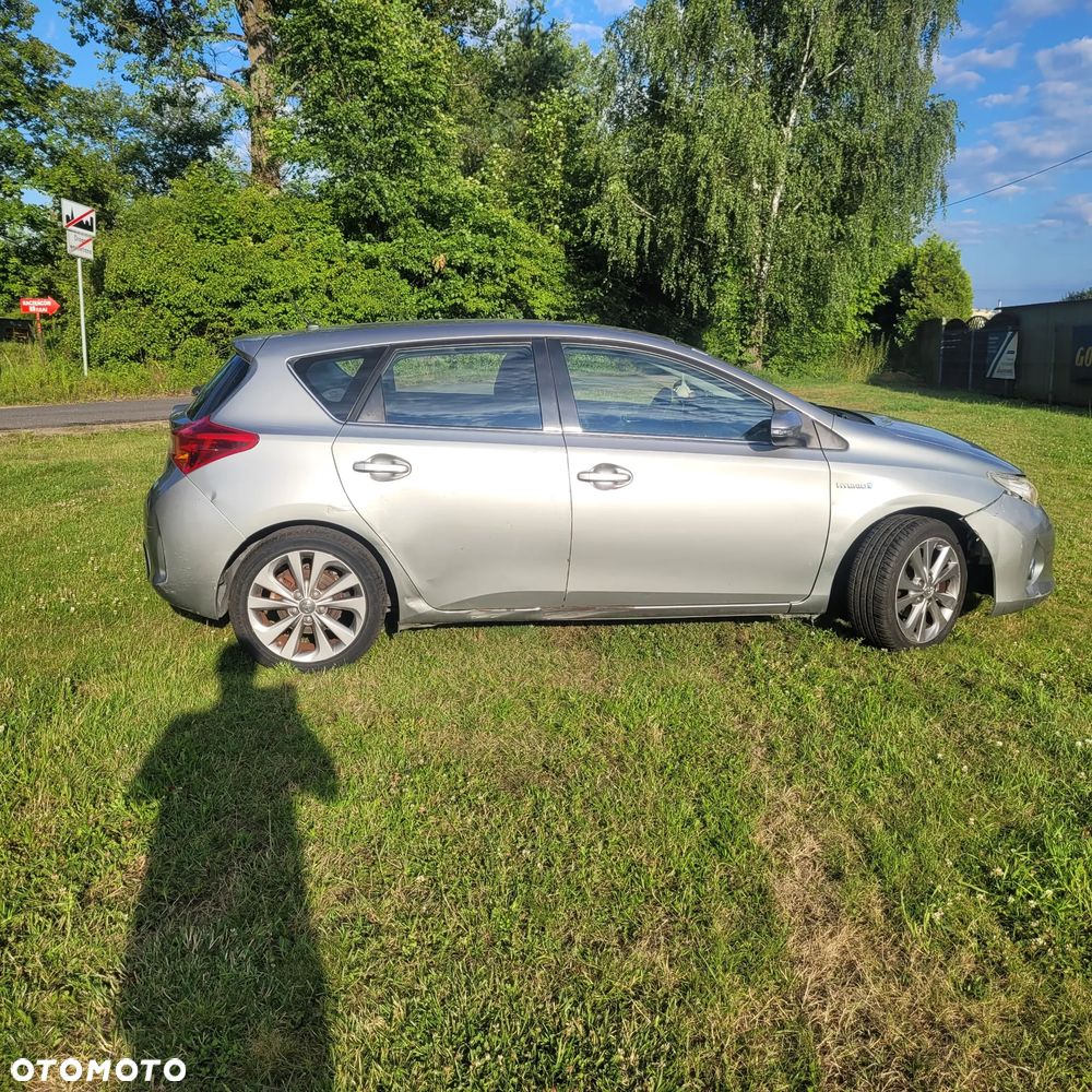 Toyota Auris - 11