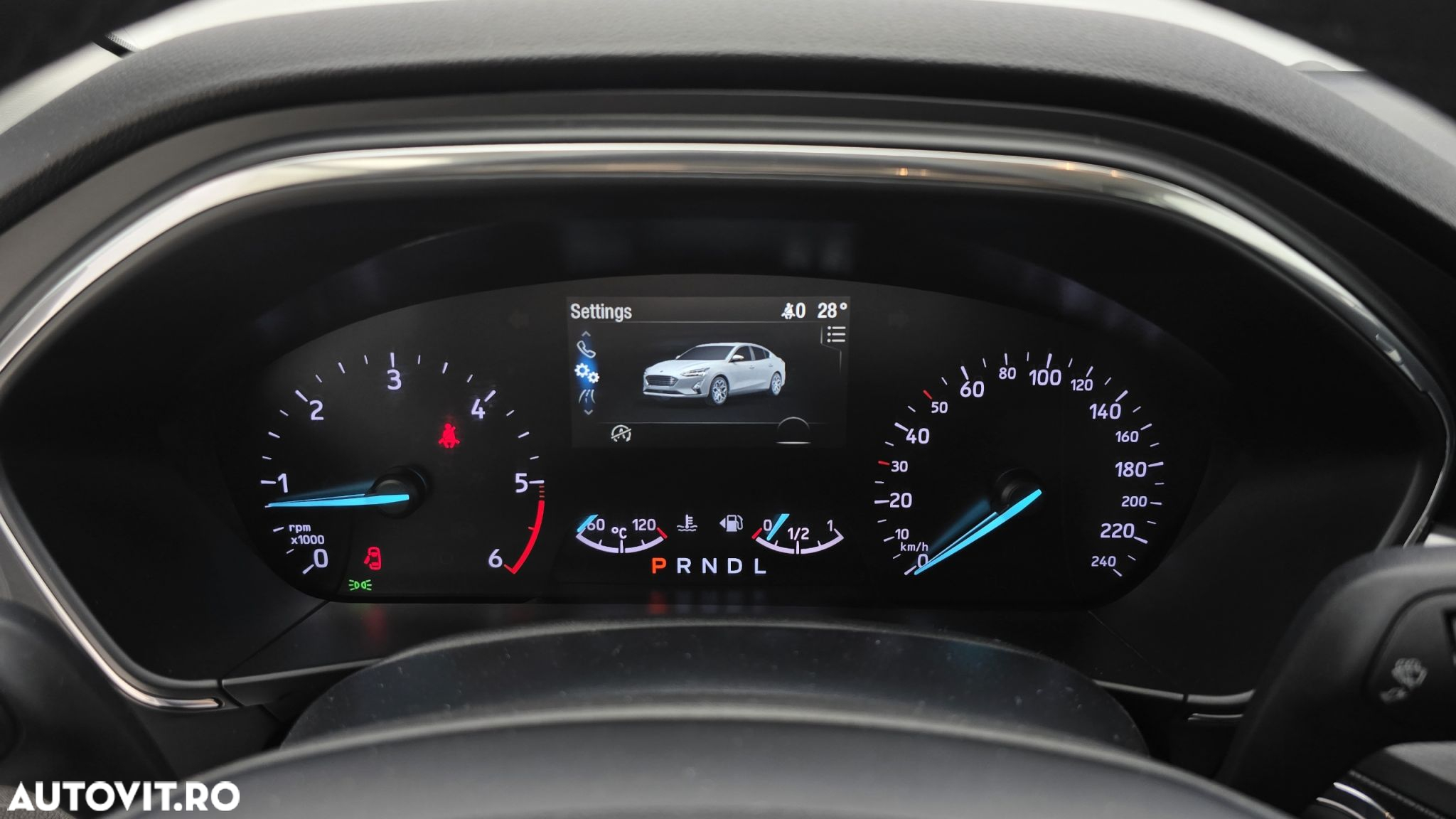 Ford Focus 1.5 EcoBlue Titanium - 16