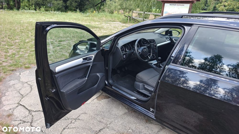 Volkswagen Golf 1.6 TDI BlueMotion Trendline - 6