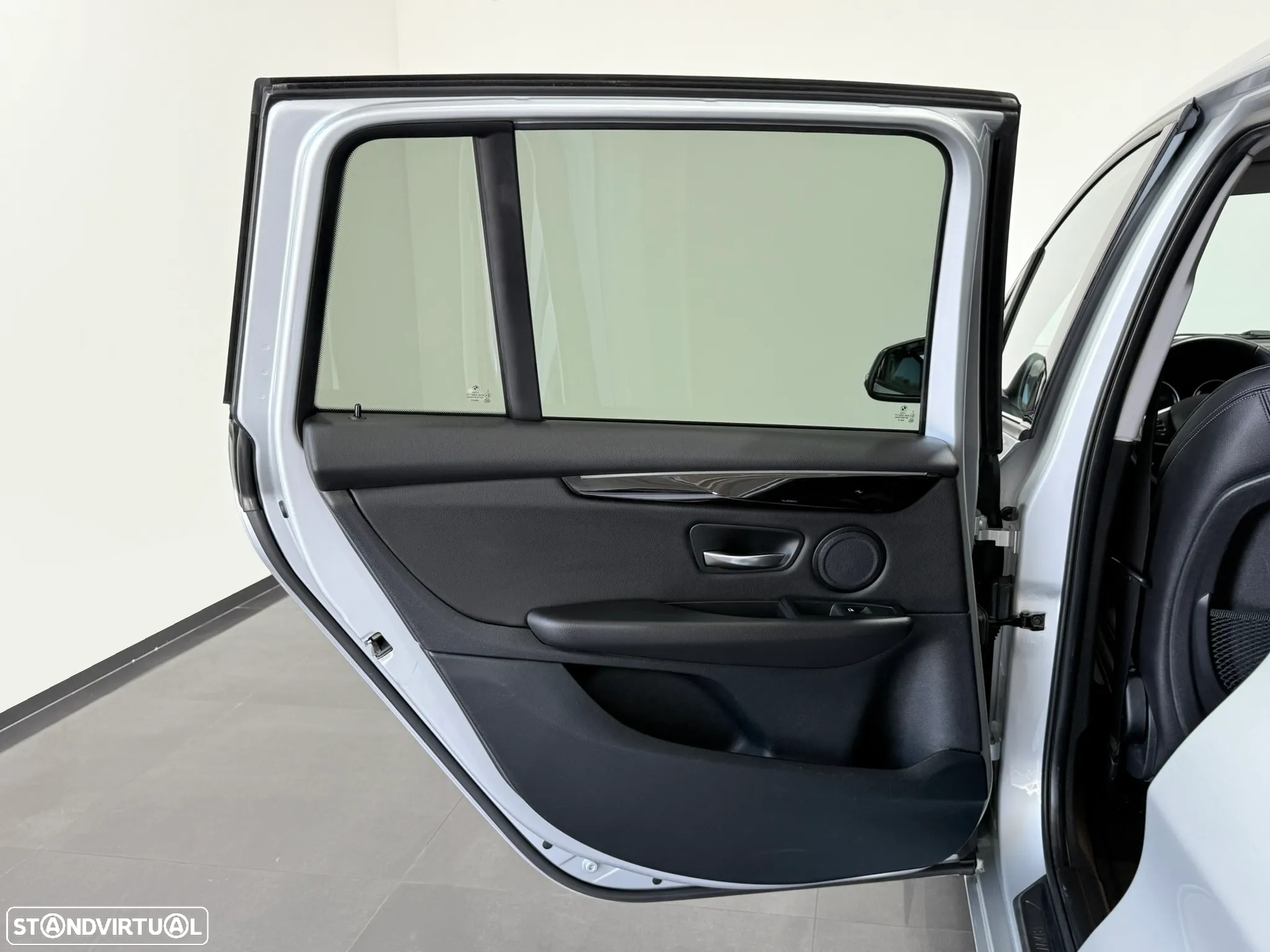 BMW 216 Gran Tourer d 7L Advantage - 37