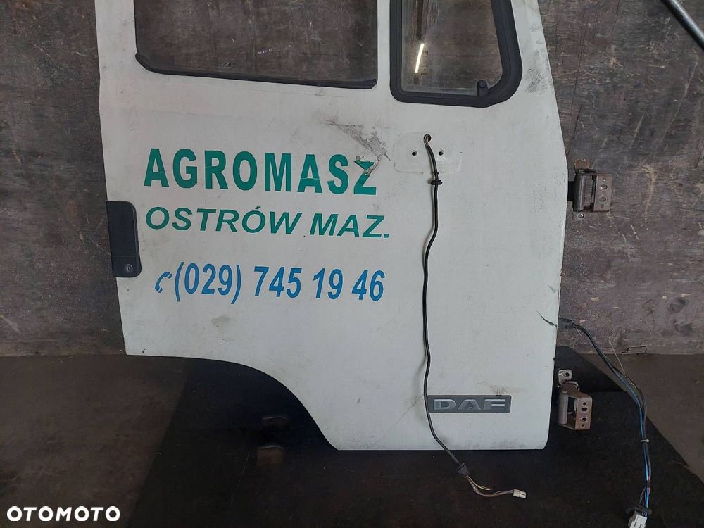 DRZWI KOMPLETNE PRAWY PRZÓD DAF 45 150 1994R - 3