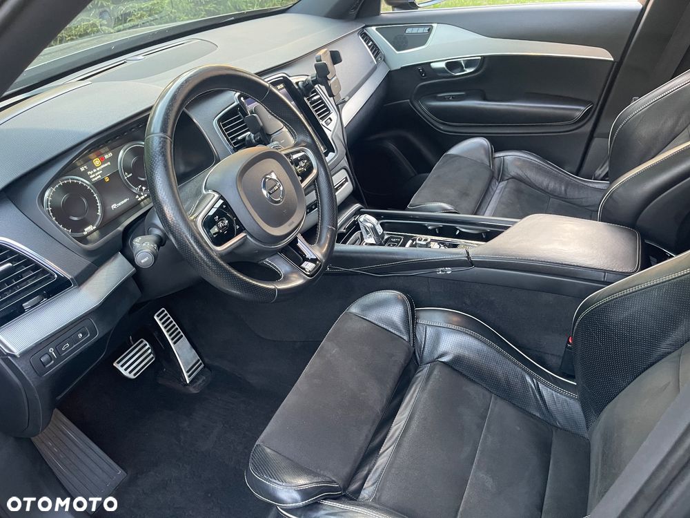 Volvo XC 90 T8 AWD Plug-In Hybrid R-Design 7os - 10