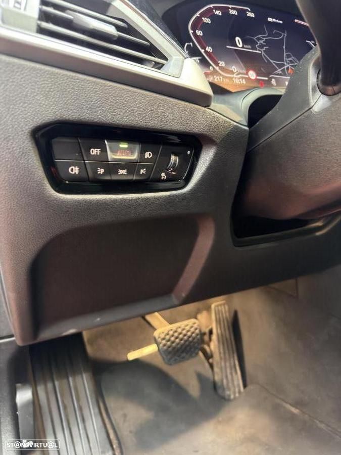 BMW 320 e Aut. Sport Line - 6
