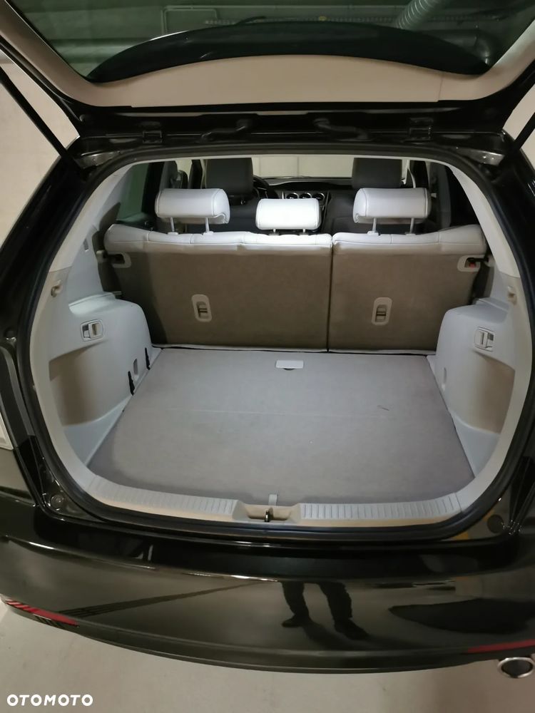 Mazda CX-7 2.2 CD Exclusive + - 3