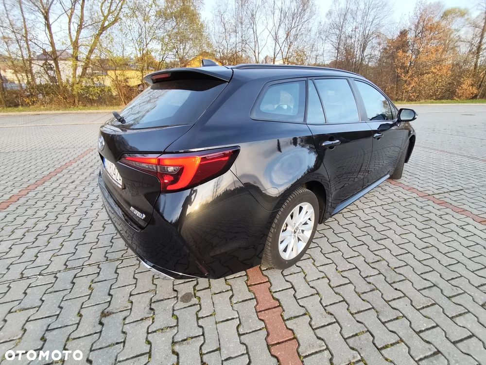 Toyota Corolla 1.8 Hybrid Comfort - 7