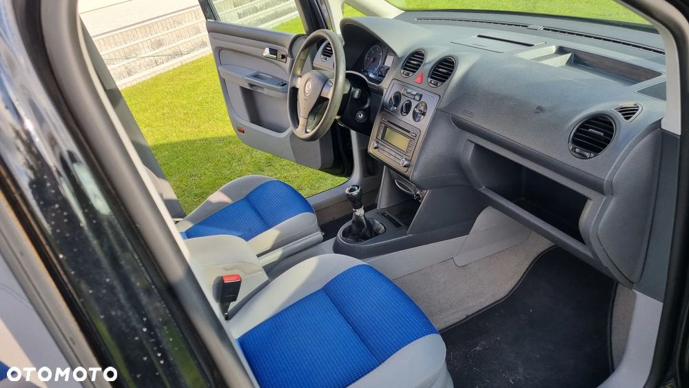 Volkswagen Caddy - 11