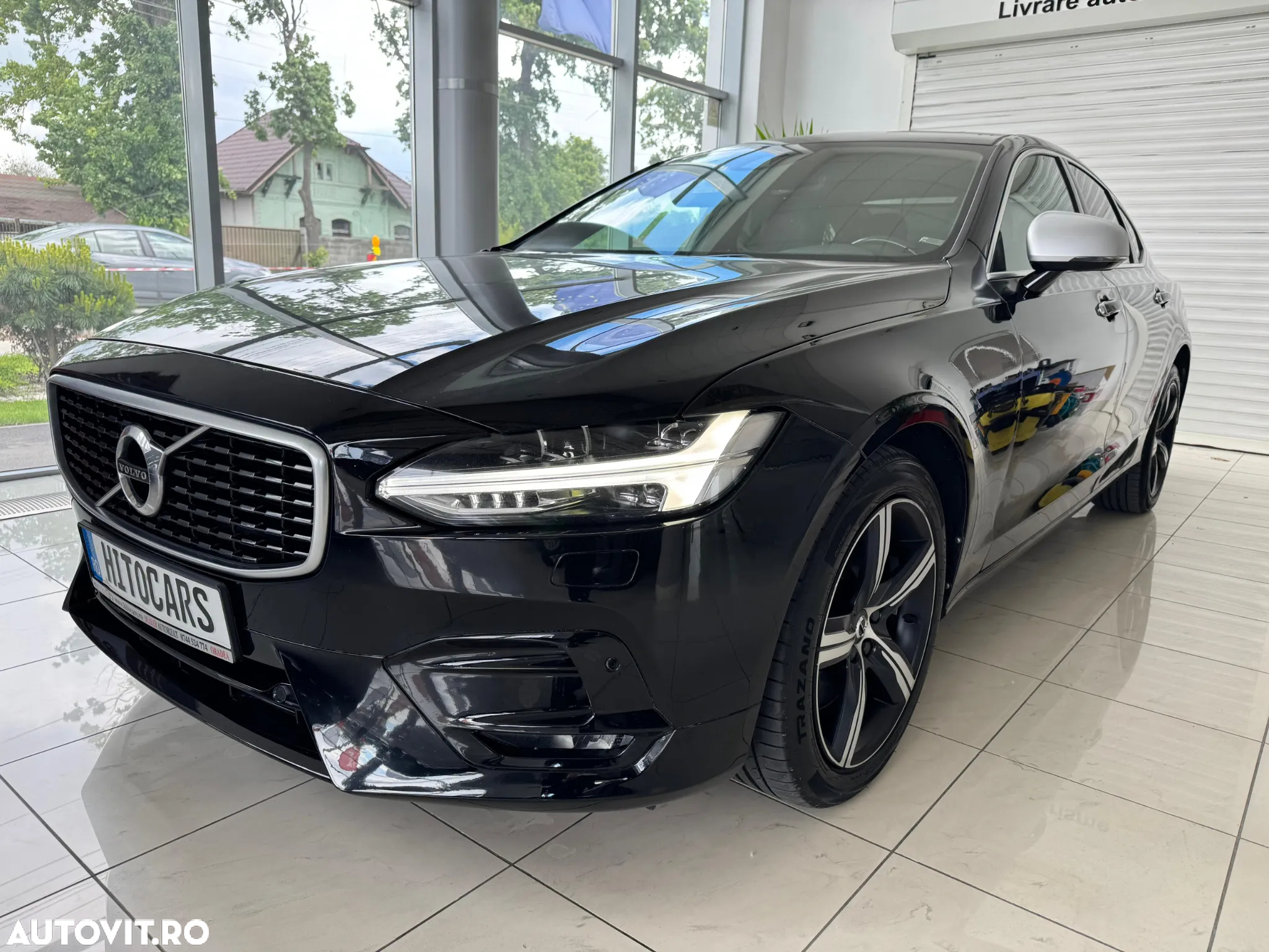 Volvo S90 D5 AWD R-Design - 3