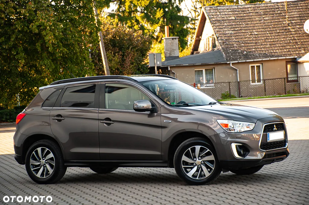 Mitsubishi ASX 1.8 DI-D 4WD Intense - 10