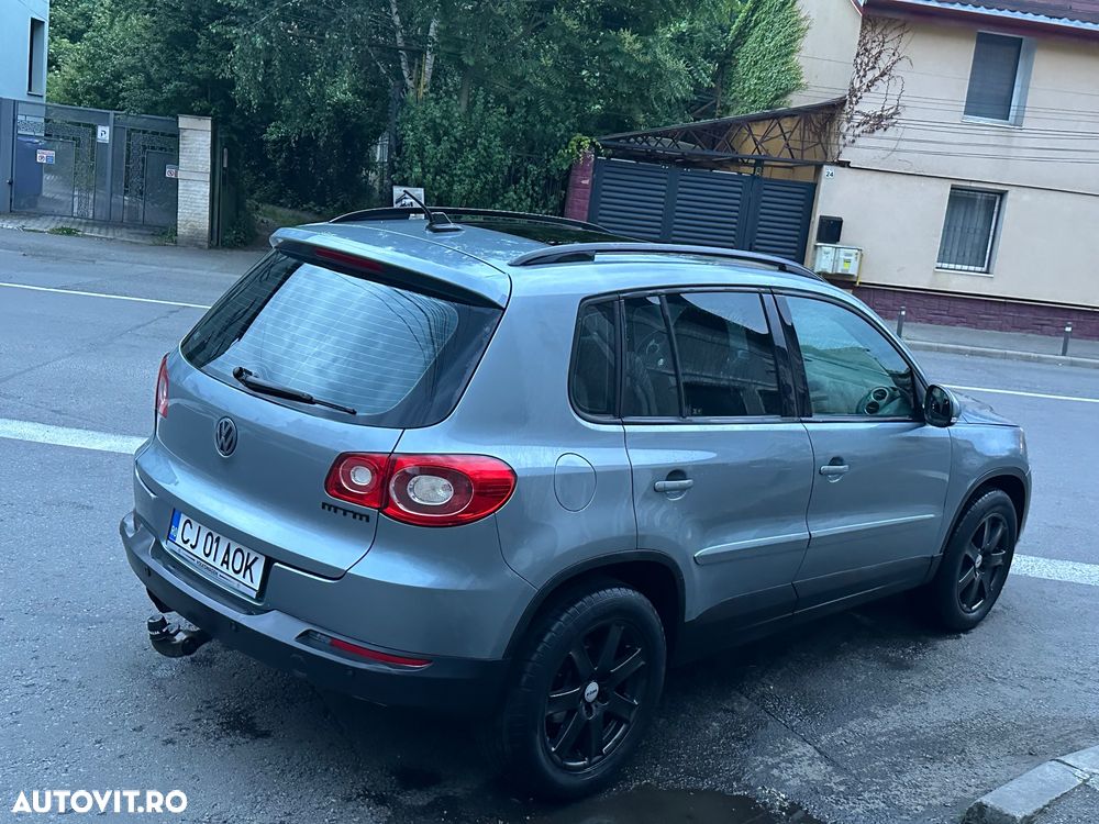 Volkswagen Tiguan 2.0 TDI DPF 4Motion DSG Sport & Style - 2