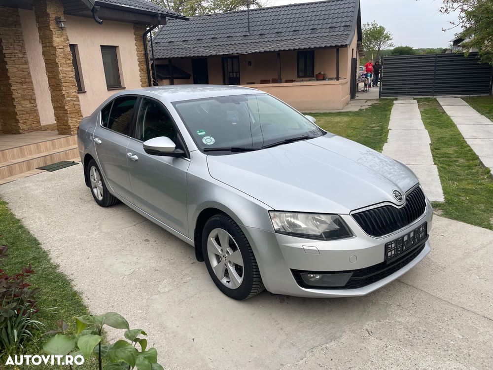 Skoda Octavia - 2