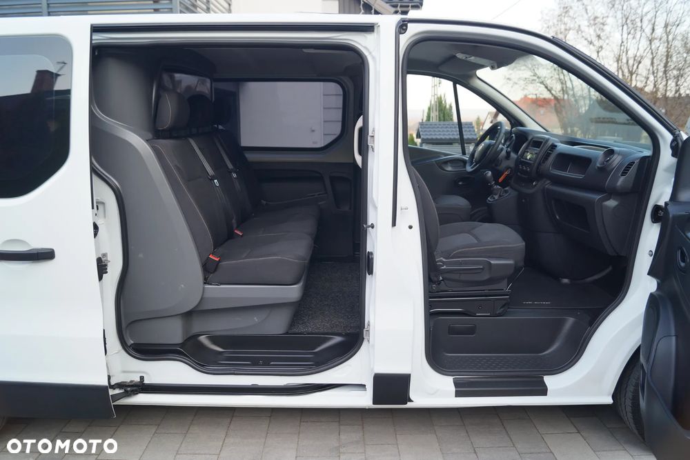Opel Vivaro - 30