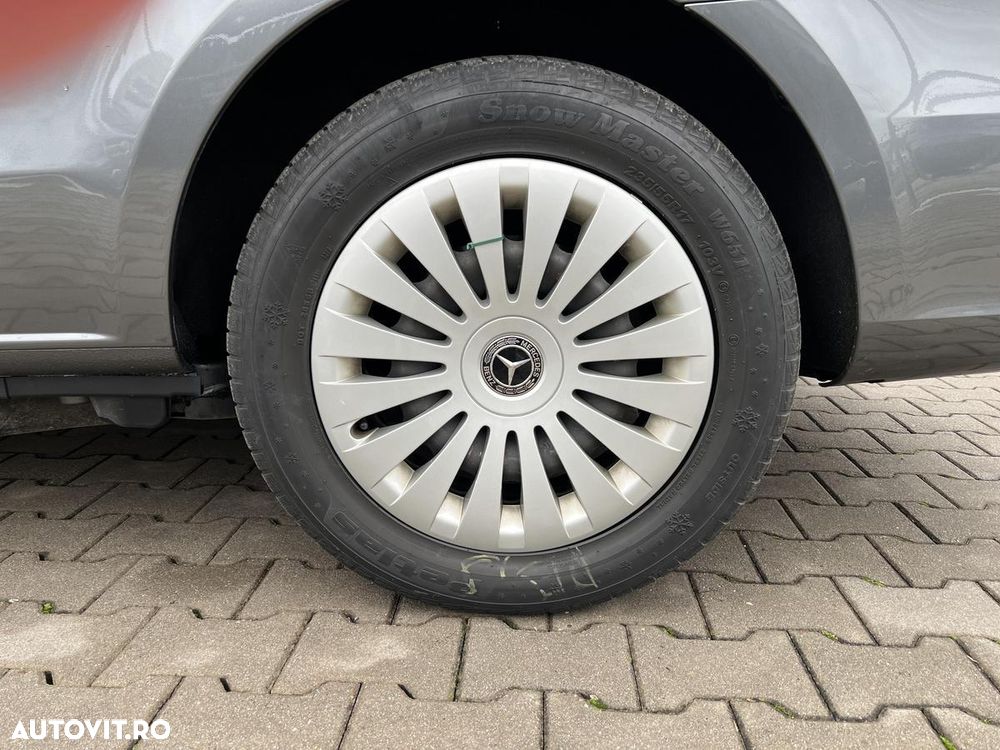 Mercedes-Benz V 300 d Combi Compact 237 CP RWD 9AT - 18