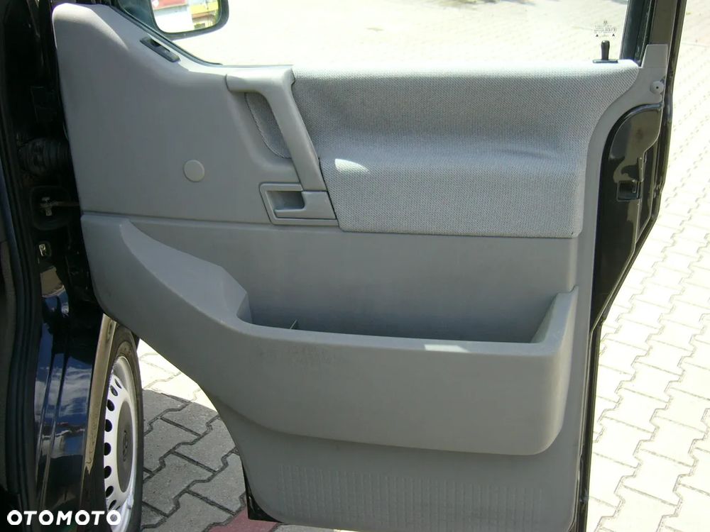 Volkswagen Transporter T4 LIFT 2,5 tdi 102Ps - 16
