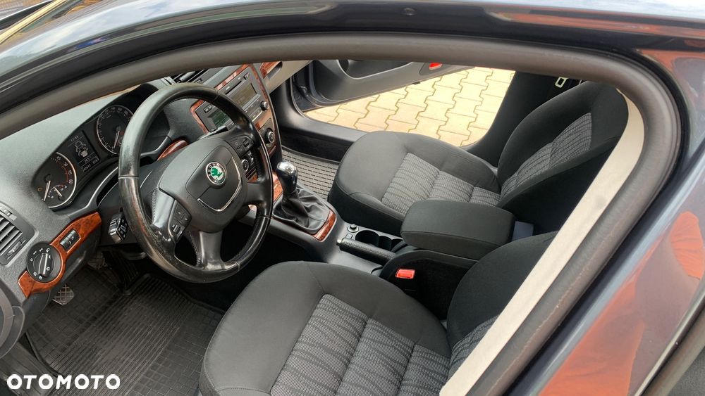 Skoda Octavia 2.0 TDI Elegance - 10