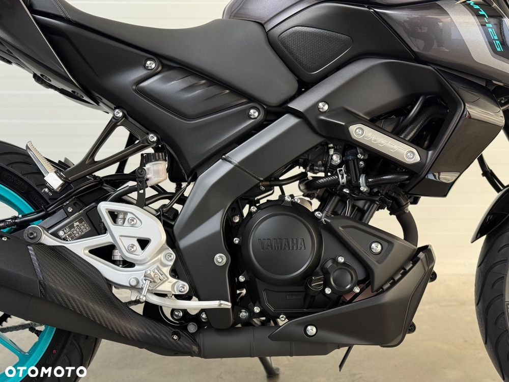 Yamaha MT - 13