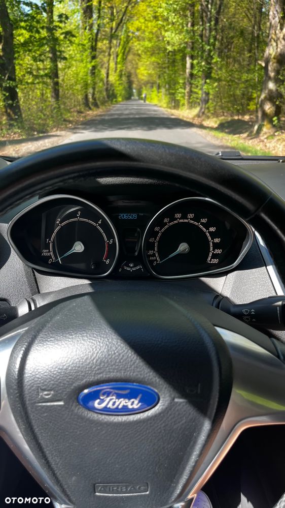 Ford Fiesta 1.5 TDCi Titanium - 14
