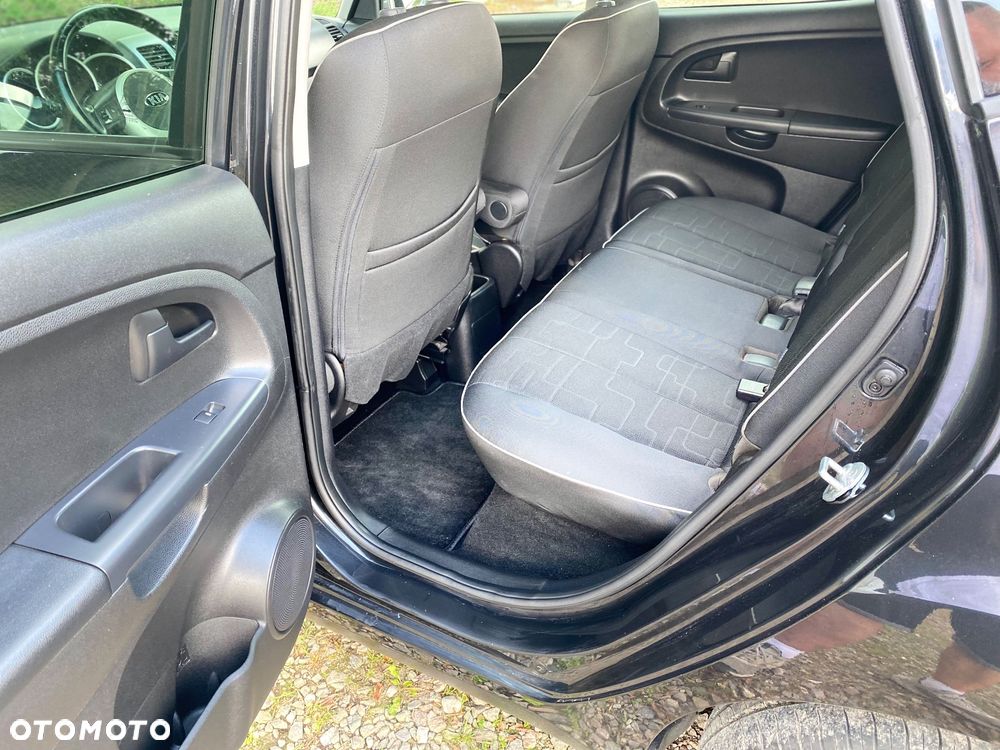 Kia Venga 1.6 CRDi XL - 13