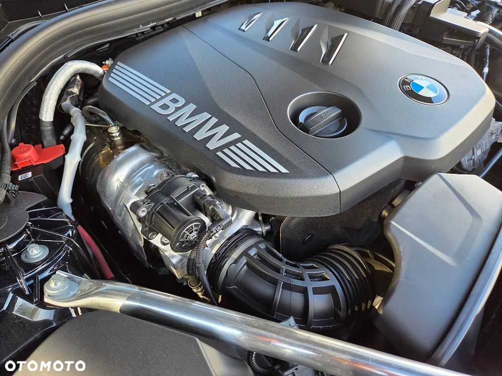 BMW Seria 5 520d mHEV M Sport - 19
