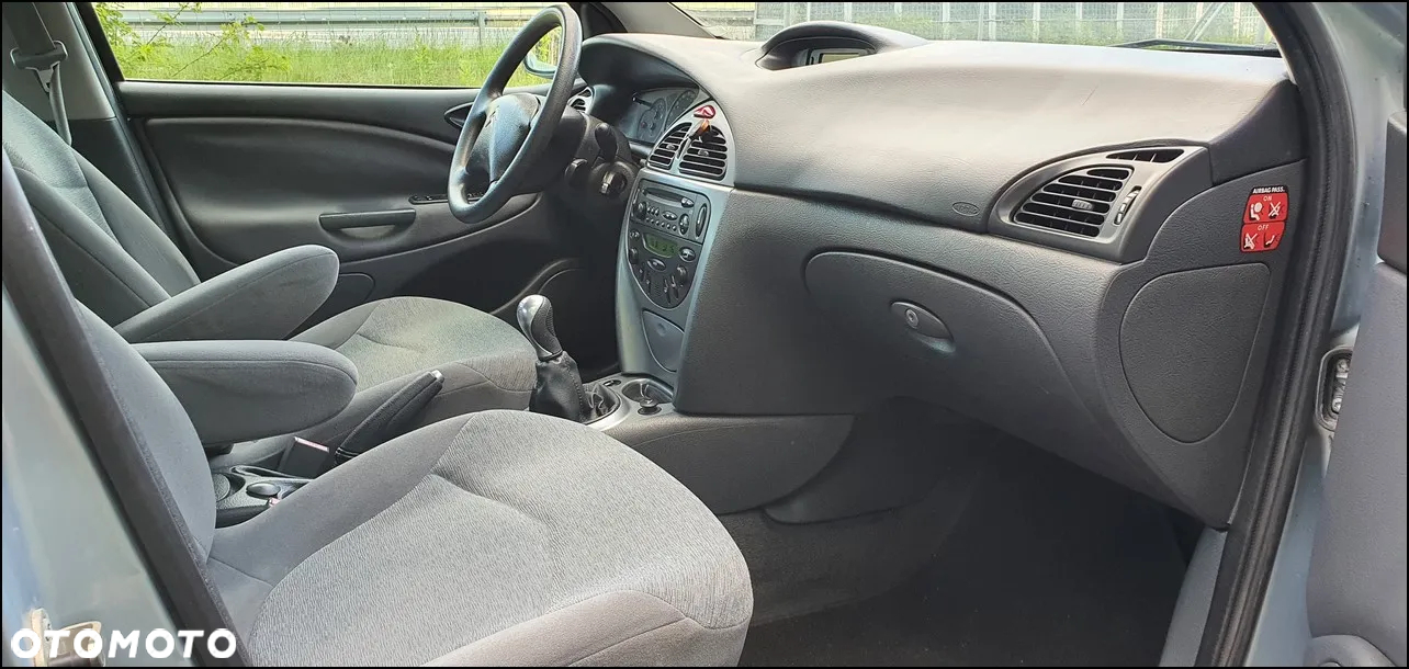 Citroën C5 2.0i 16V Control+ - 15