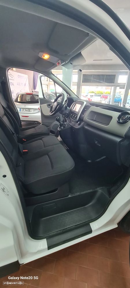 Renault Trafic 1.6dci 120 L2 - 25