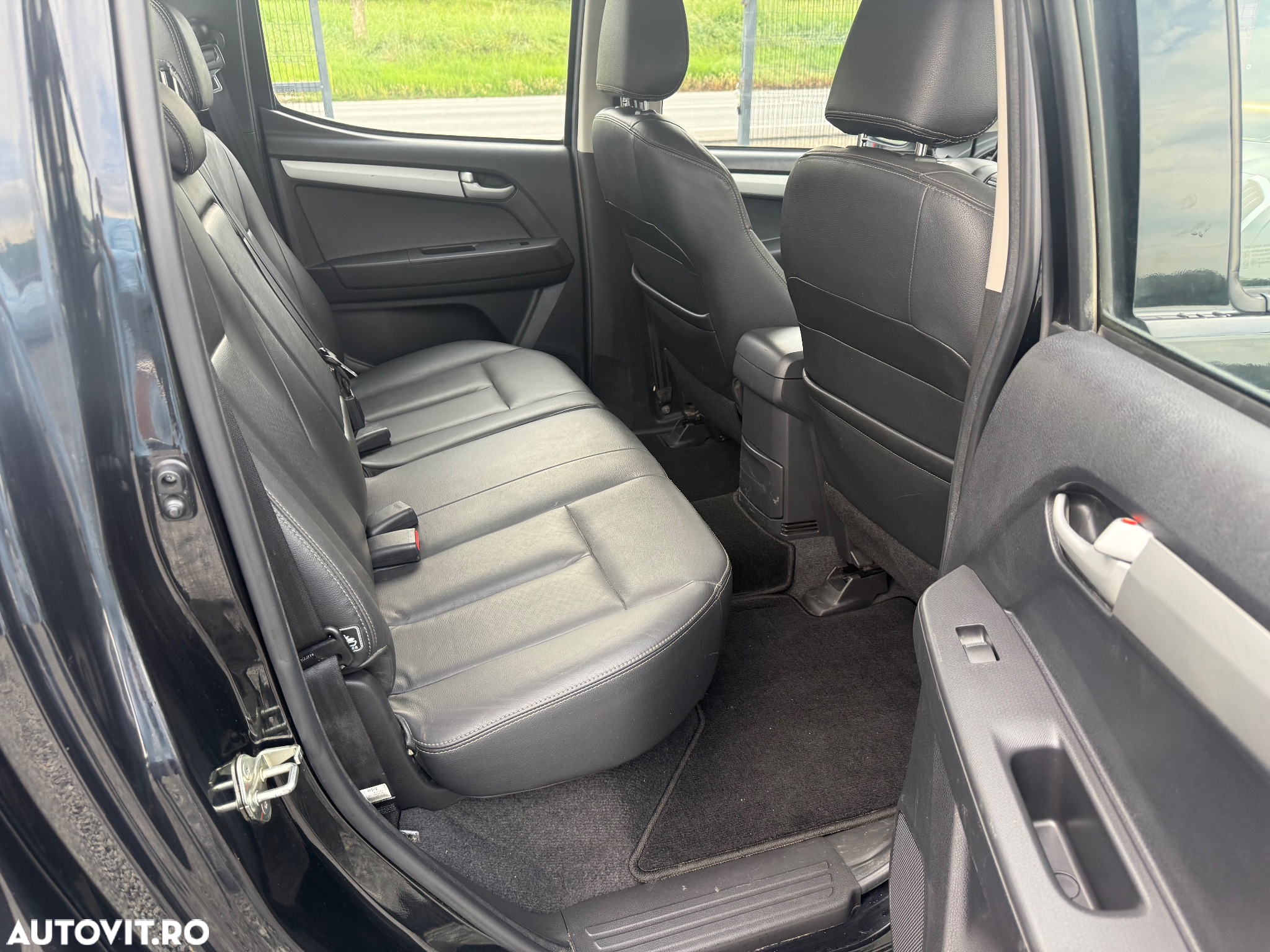 Isuzu D-Max 4x4 Double Cab Premium - 16