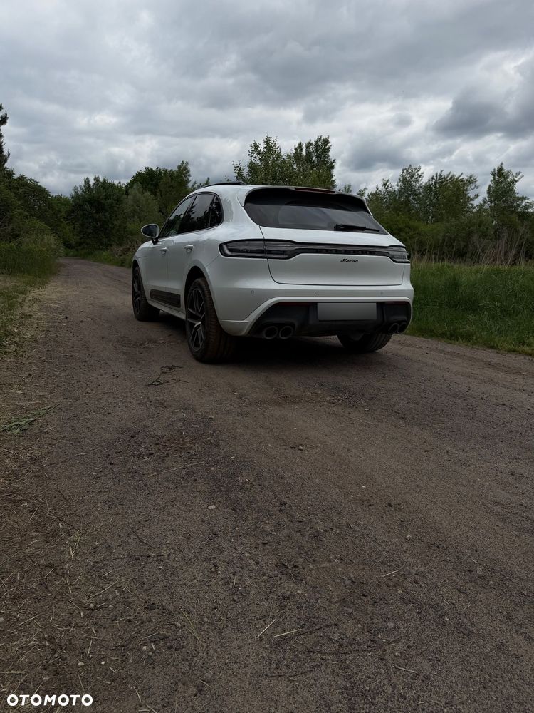 Porsche Macan Standard - 2