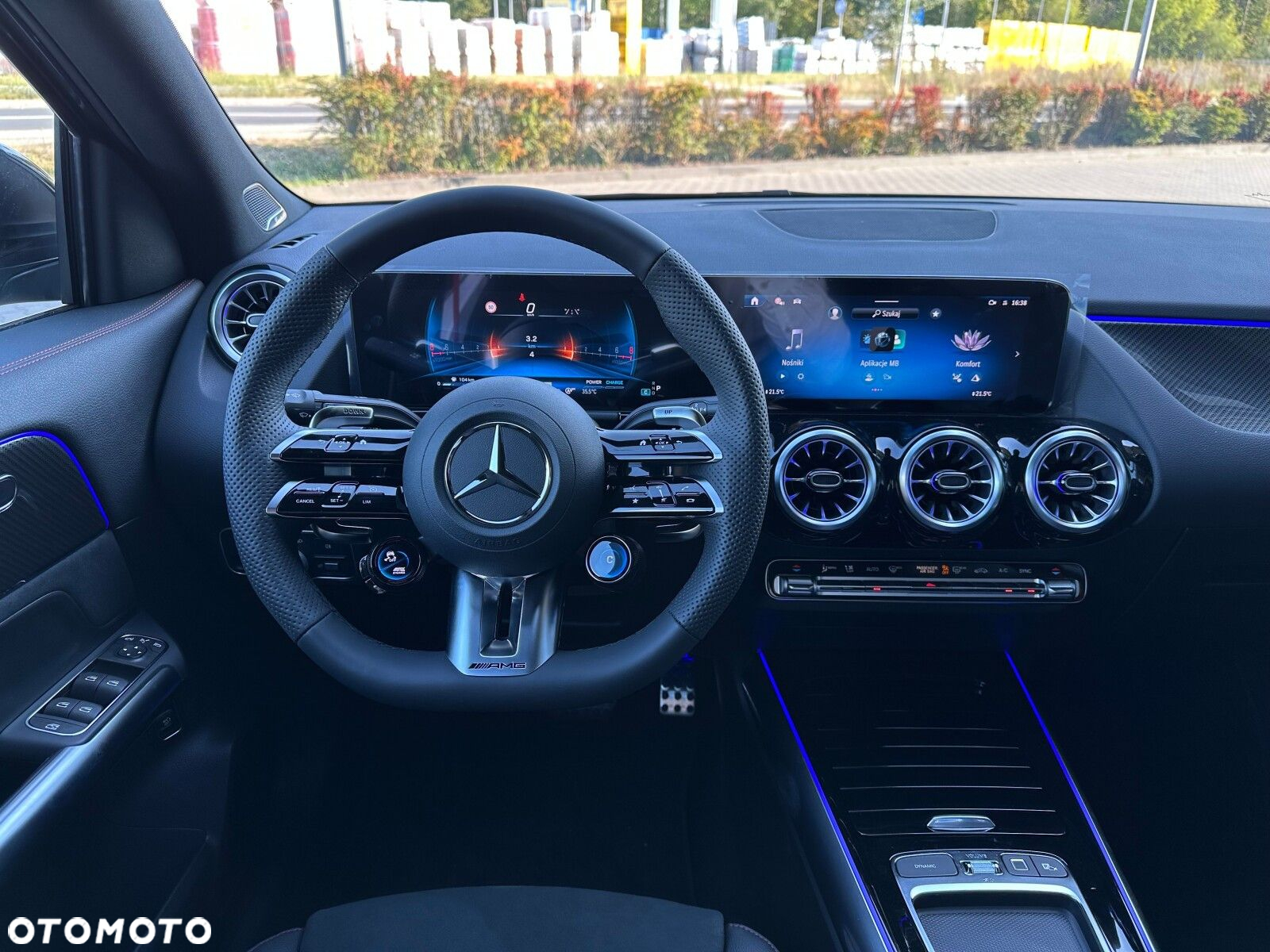Mercedes-Benz GLA AMG 35 4-Matic - 14